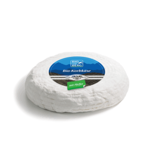 Bio-Korbkäse mit Pfeffer